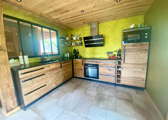 Le P'tit Curieux Chalet