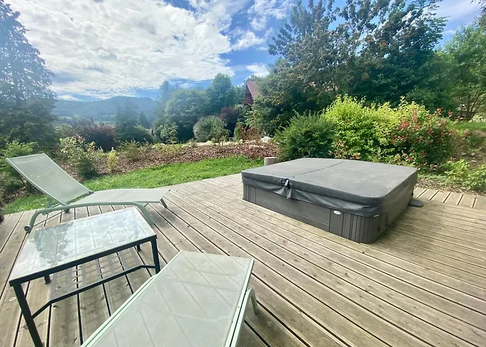 Le P'tit Curieux Chalet *